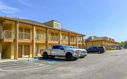 Bonita Lakes Inn by Capital O Meridian I20