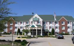 AmericInn by Wyndham Galesburg