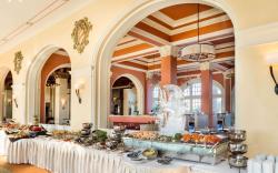 Grand Galvez Resort, Autograph Collection