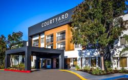 Courtyard Livermore