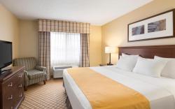Country Inn & Suites by Radisson, Owatonna, MN