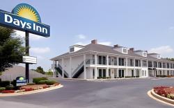 Days Inn by Wyndham Simpsonville