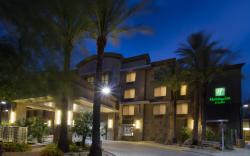 Holiday Inn & Suites Scottsdale North- Airpark By IHG