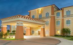 Super 8 By Wyndham Hidalgo/Mcallen Area