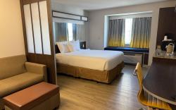 Microtel Inn & Suites - Triadelphia