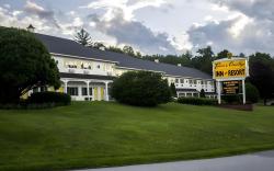 Town & Country Inn & Resort