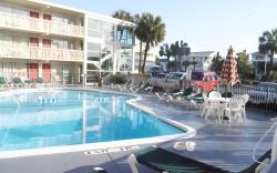 Oceanfront Viking Motel