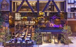 Hotel EMC2, Autograph Collection