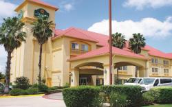 La Quinta Inn & Suites by Wyndham Tomball