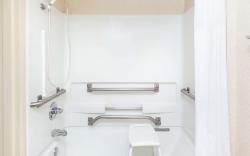 Days Inn & Suites by Wyndham Tucker/Northlake
