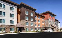 TownePlace Suites Bakersfield West