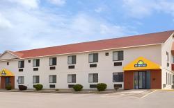 Econo Lodge Inn & Suites