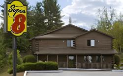 Super 8 By Wyndham Lake George/Warrensburg Area