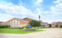 AmericInn by Wyndham Sauk Centre