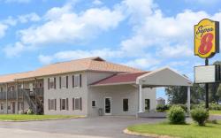 Super 8 By Wyndham Whiteville