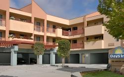 Days Inn by Wyndham San Francisco S/Oyster Point Airport