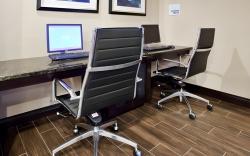 Holiday Inn Express Hotel & Suites Buford NE - Lake Lanier Area By IHG