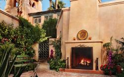 Royal Palms Resort And Spa