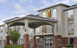 Super 8 By Wyndham High River Ab