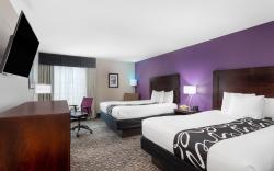La Quinta Inn & Suites by Wyndham Huntsville Airport Madison