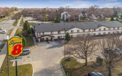 Super 8 By Wyndham Ankeny/Des Moines Area