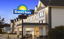 Days Inn by Wyndham Calgary Northwest