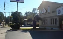 Knights Inn - Statesboro, GA