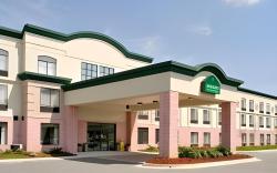 Holiday Inn Express Mobile I 65 By IHG