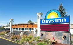 Days Inn by Wyndham Bend
