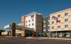 Fairfield Inn & Suites Fayetteville North