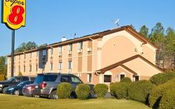 Super 8 By Wyndham Warner Robins