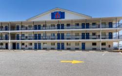 Motel 6 Greenville, SC