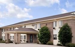 Super 8 By Wyndham Milbank Sd