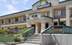 Days Inn by Wyndham West Rapid City