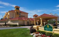 La Quinta Inn & Suites by Wyndham Salt Lake City Airport