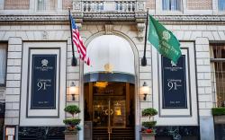 Mayflower Park Hotel