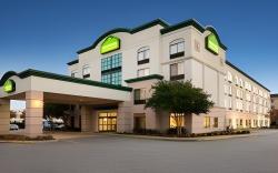 Wingate by Wyndham Chesapeake