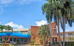 Knights Inn - Hallandale FL