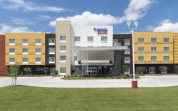 Fairfield Inn & Suites Jackson Clinton
