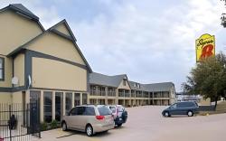 Super 8 by Wyndham Fort Worth Stockyards