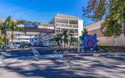 Motel 6 Fountain Valley, CA - Huntington Beach Area