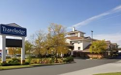 Travelodge by Wyndham Oshawa Whitby