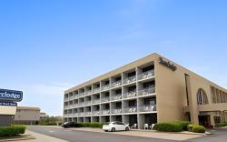 Travelodge by Wyndham Outer Banks/Kill Devil Hills