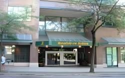 Rosedale on Robson Suite Hotel