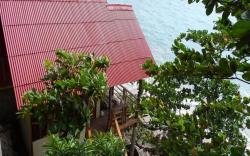 Jungle Hill Beach Bungalow