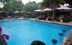 Tirta Sari Bungalow