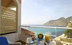 Bahia Suites Camp de Mar