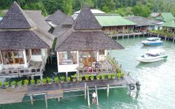 Salakphet Resort