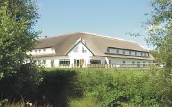 Friesenhof Hotel-Restaurant-Reitanlage