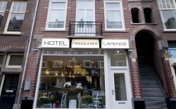 Hotel Larende